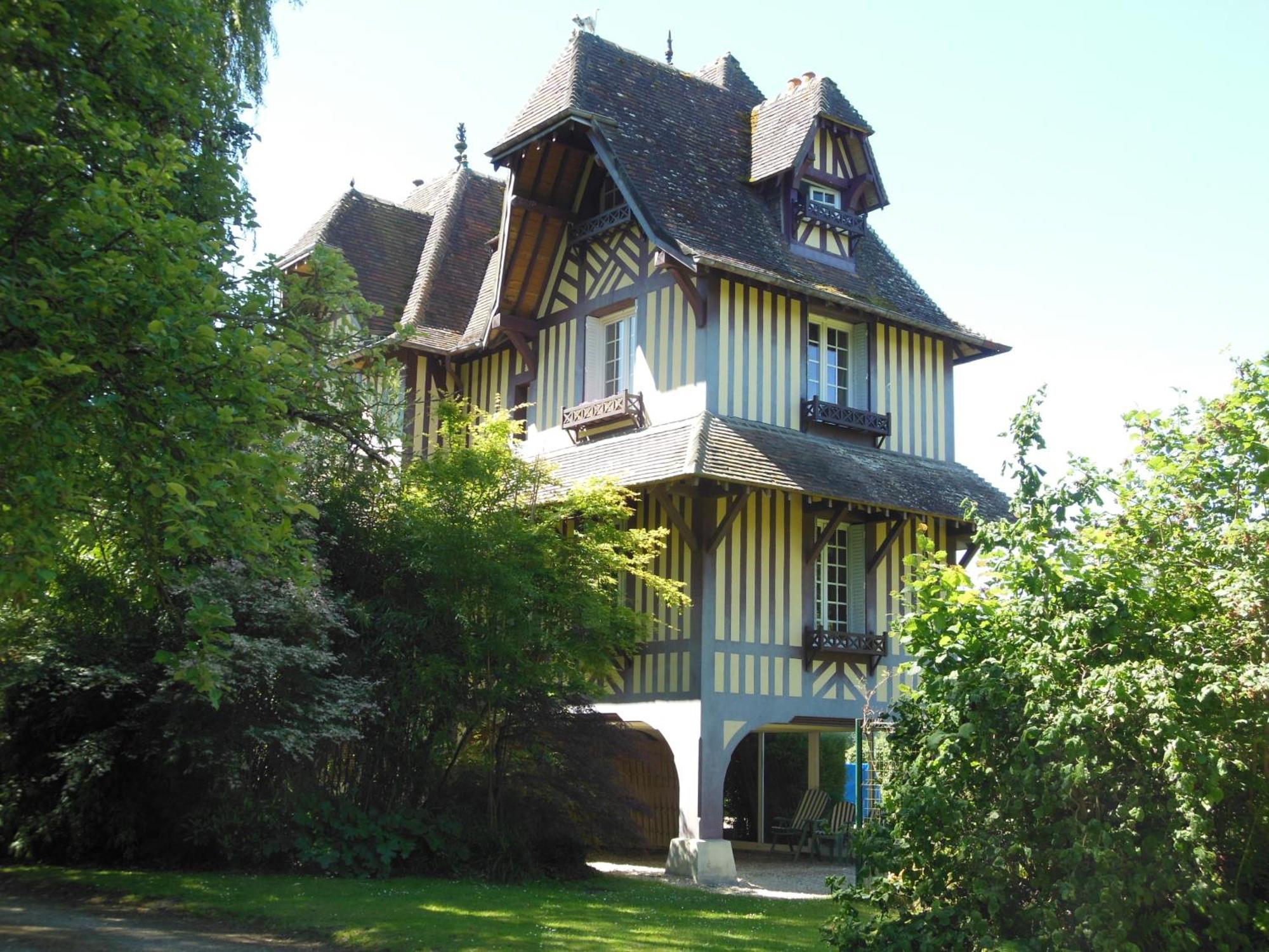 Maison D'Hotes Il Etait Une Fois Pont-Évêque Zewnętrze zdjęcie